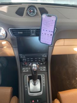 Preview: RS-Mount, fahrzeugspezifischer Handyhalter passend für Porsche 911, Typ 991.1./991/2 ab Baujahr 2011, Made in Germany